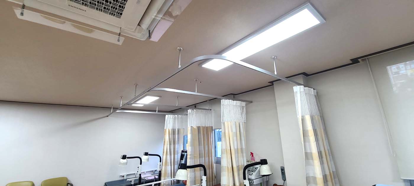 황성노인복지관_병원커튼 (1).jpg